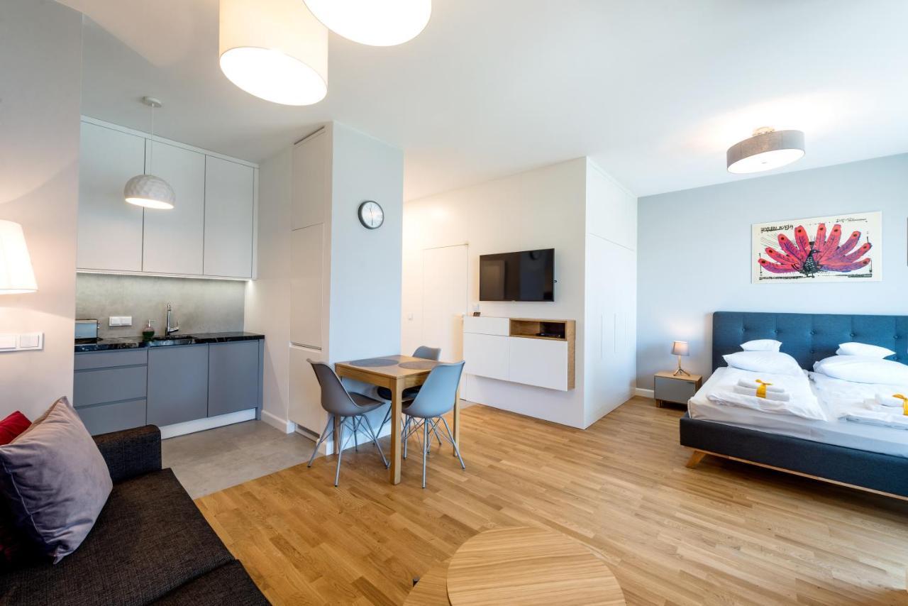 Kolejowa 3* Warszawa