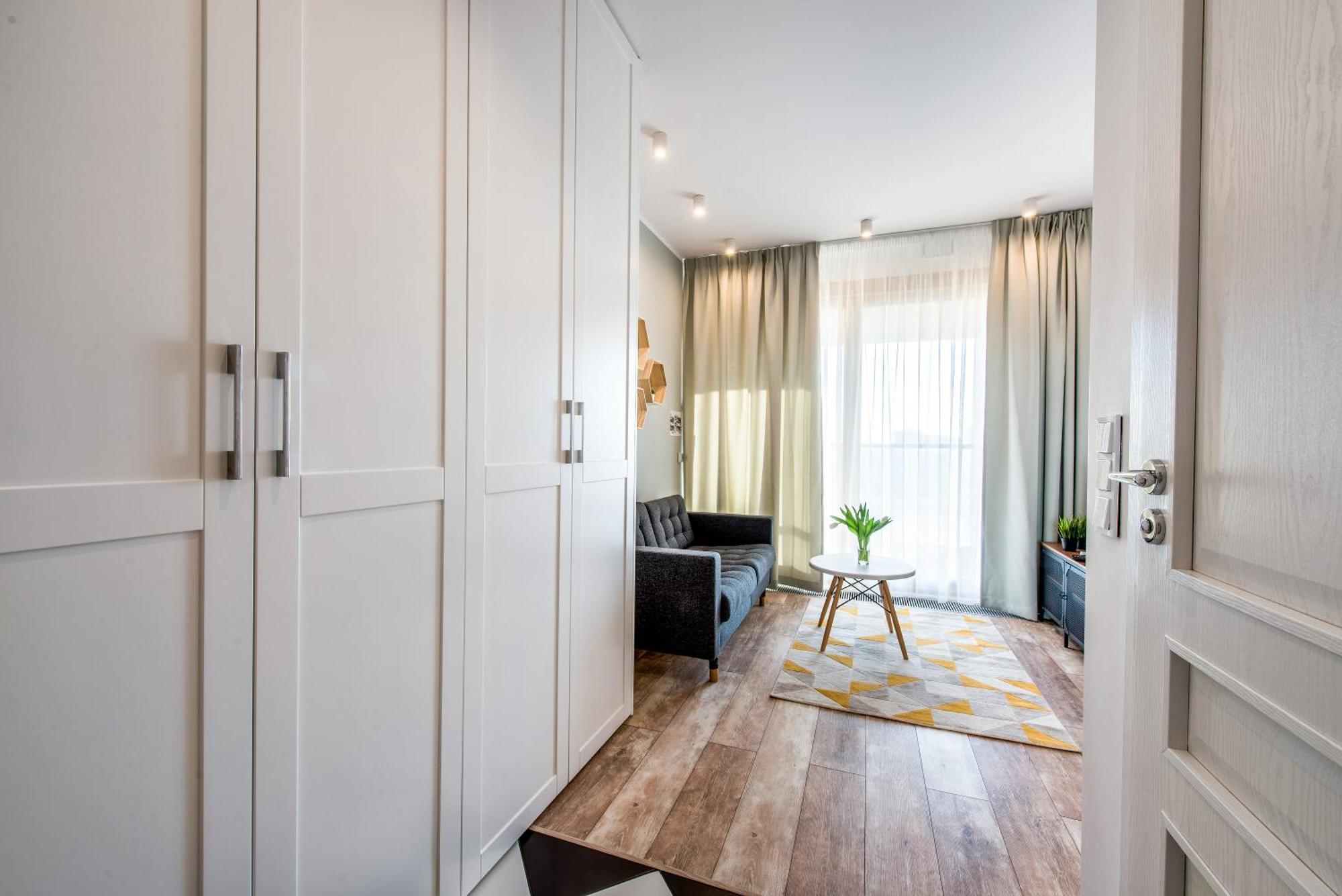 Hotel apartamentowy Kolejowa 3*