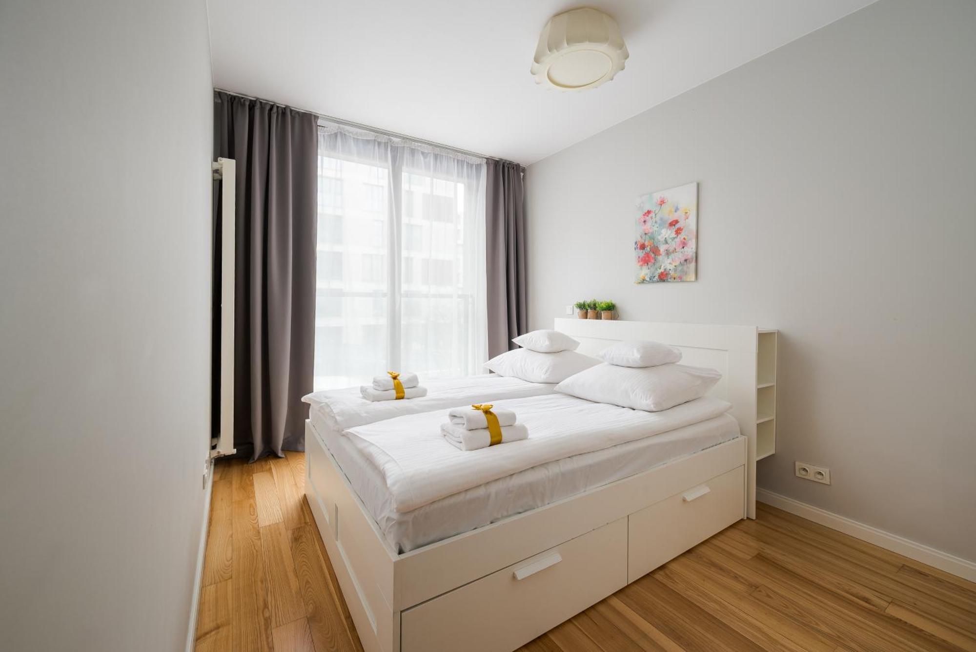 Hotel apartamentowy Kolejowa